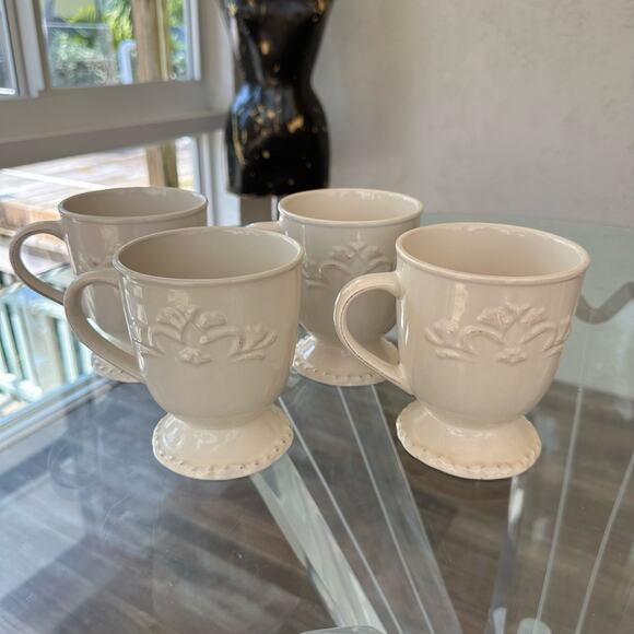 Coffee Mugs Better Homes and Gardens Medallion Wreath Cream Mist Set of 2 - Picture 4 of 9